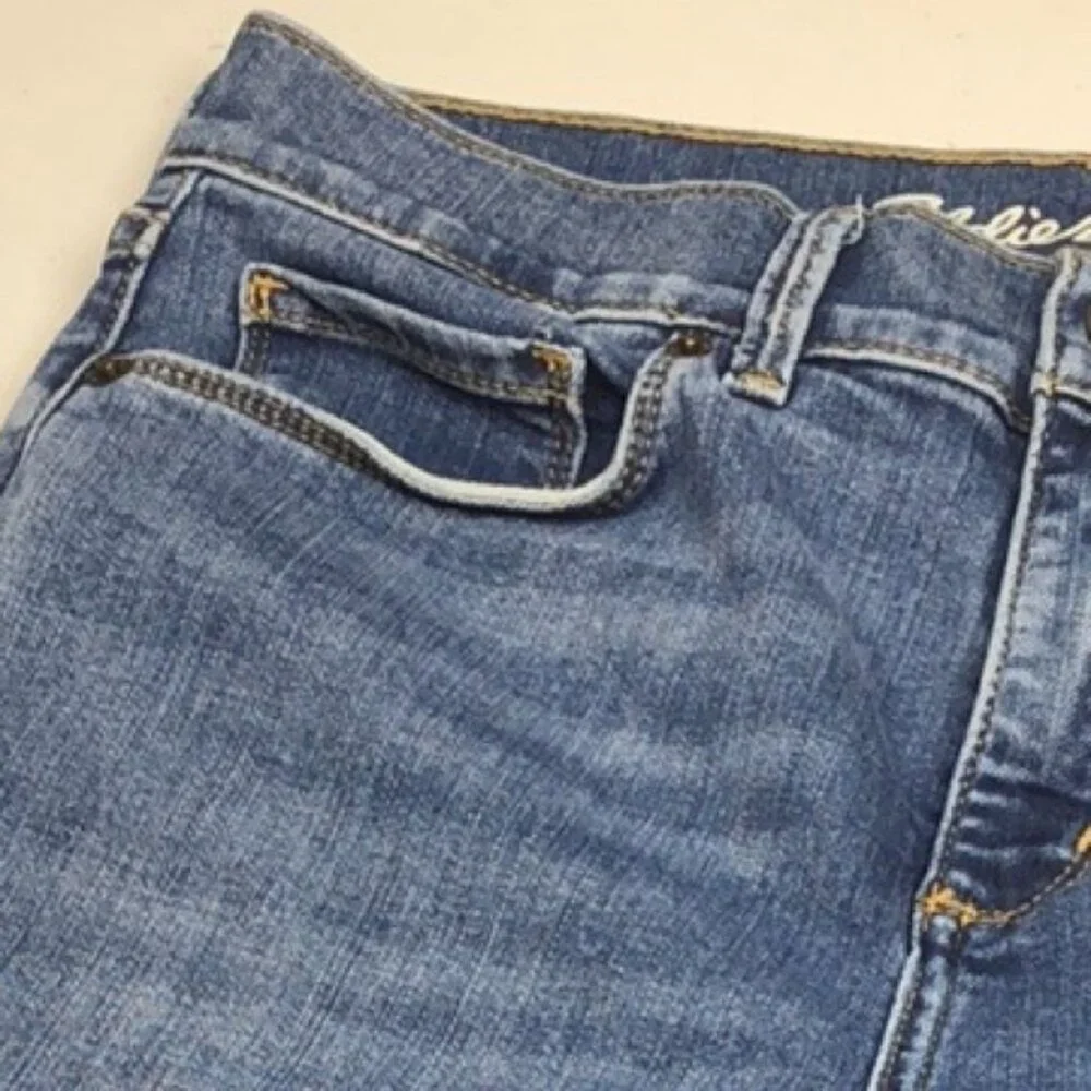 LIKE NEW EDDIE BAUER VOYAGER HIGH-RISE CROP JEANS 6/28x26 ⭐️